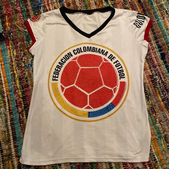 Colombia soccer t-shirt 🇨🇴 - Picture 2 of 3